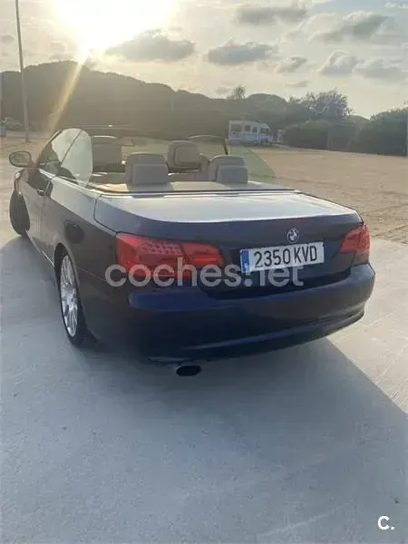 Usado BMW 320 Cabriolet 170 CV (125 kW) 2010 Azul Descapotable