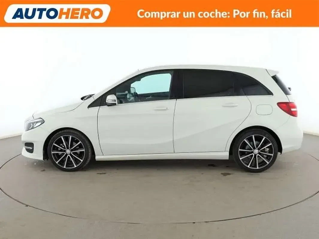Usado Mercedes B200 Urban 135 CV (99 kW) 2015 Blanco Utilitario