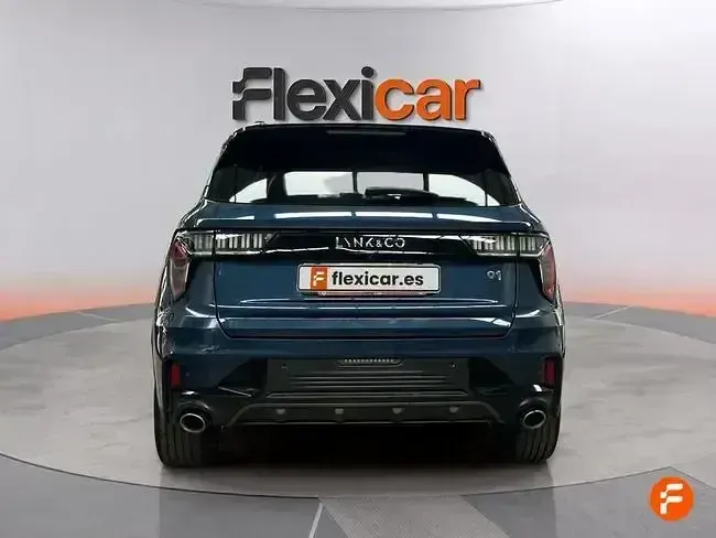 Usado Lynk & Co 01 261 CV (191 kW) 2023 Negro SUV