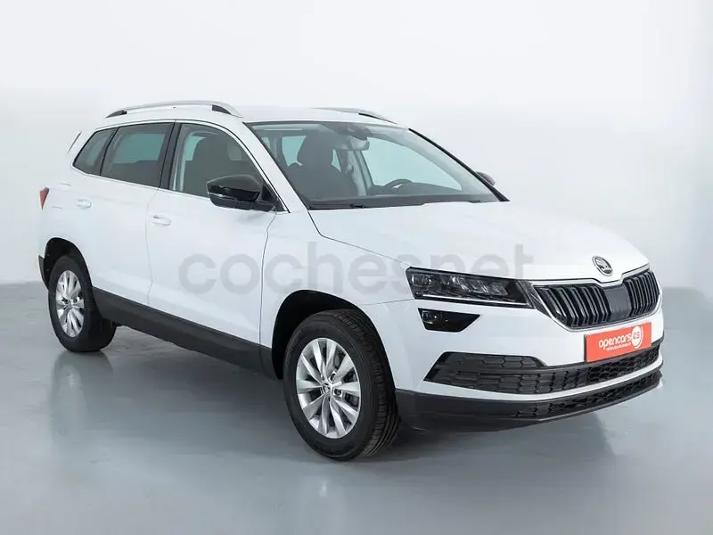 Usado Skoda Karoq Ambition 116 CV (85 kW) 2018 Blanco SUV