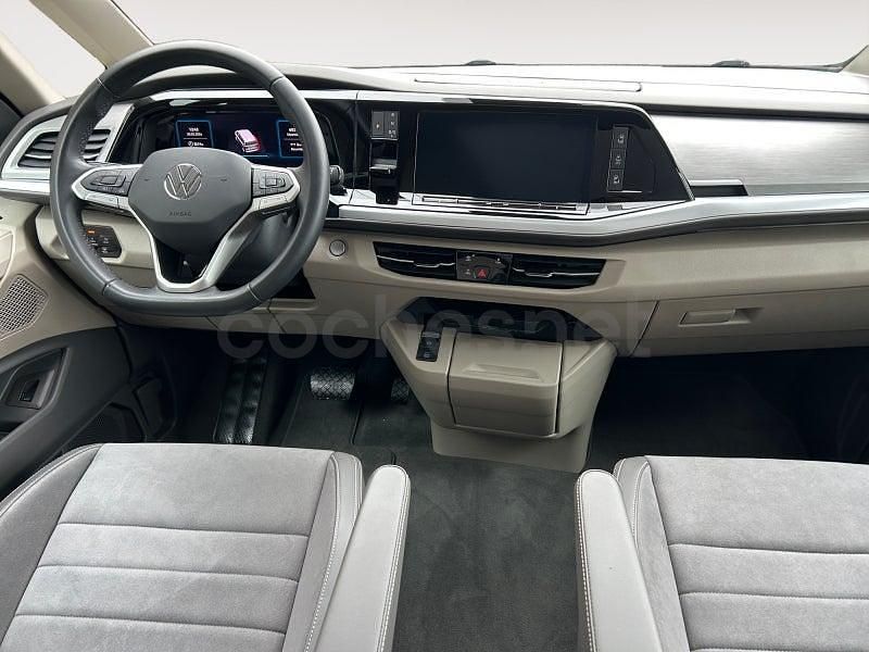 Usado VW Multivan Life 150 CV (110 kW) 2025 Gris / plata Van