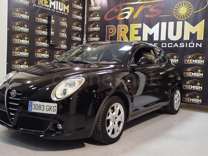 Usado Alfa Romeo GT Junior 78 CV (57 kW) 2008 Negro Berlina