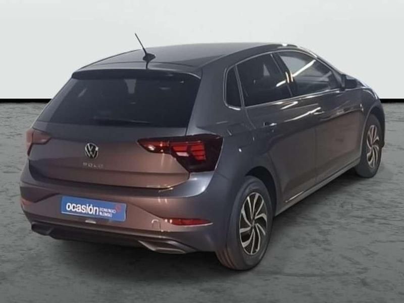 Usado VW Polo 95 CV (69 kW) 2025 Gris Utilitario