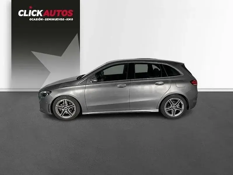 Usado Mercedes B200 150 CV (110 kW) 2023 Gris / plata Utilitario