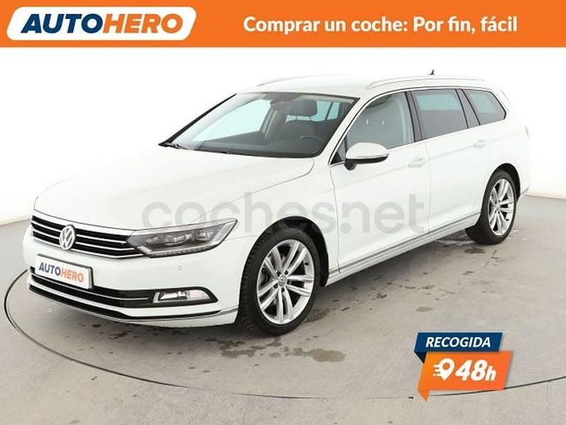 Usado VW Passat Sport 190 CV (139 kW) 2017 Blanco Familiar