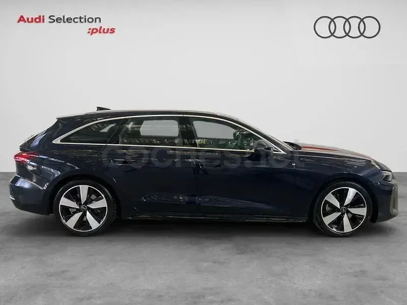 Usado Audi A5 S-Line 204 CV (150 kW) 2025 Azul Familiar