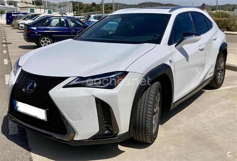 Usado Lexus UX Sport Line 184 CV (135 kW) 2020 Blanco SUV