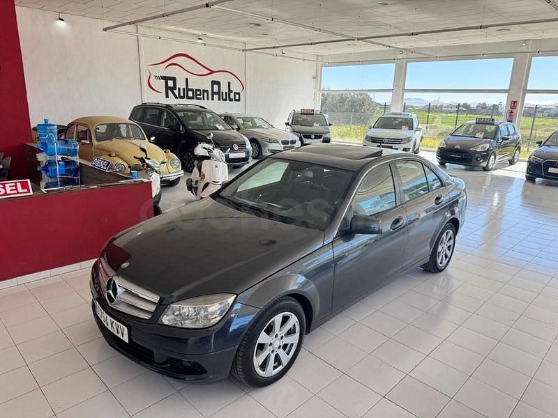 Usado Mercedes C200 Avantgarde 136 CV (100 kW) 2008 Azul Berlina