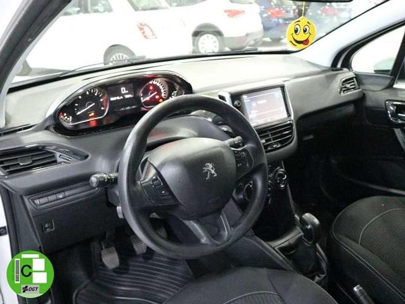 Usado Peugeot 208 Active 99 CV (72 kW) 2019 Utilitario