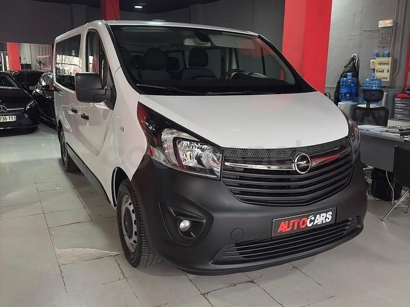 Usado Opel Vivaro 125 CV (91 kW) 2017 Blanco Monovolumen