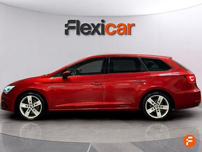 Usado Seat Leon Style 115 CV (84 kW) 2020 Rojo Berlina