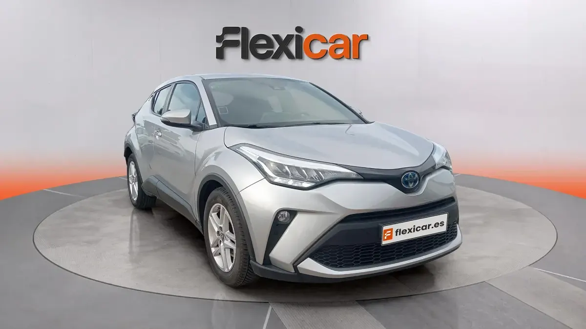 Usado Toyota C-HR Active 140 CV (102 kW) 2023 Gris SUV