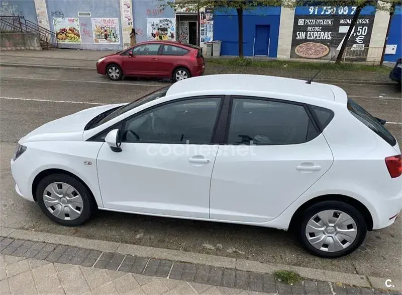 Käytetty Seat Ibiza Reference 90 HP (66 kW) 2016 Valkoinen Sedan