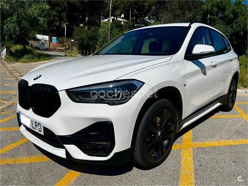 Usado BMW X1 Sport Line 150 CV (110 kW) 2021 Blanco SUV