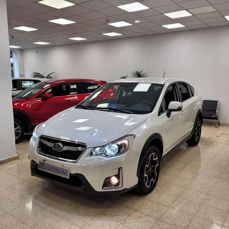 Usado Subaru XV 150 CV (110 kW) 2015 Blanco SUV