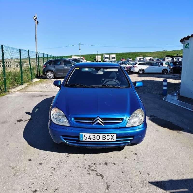 Usado Citroën Xsara 90 CV (66 kW) 2000 Azul Coupe