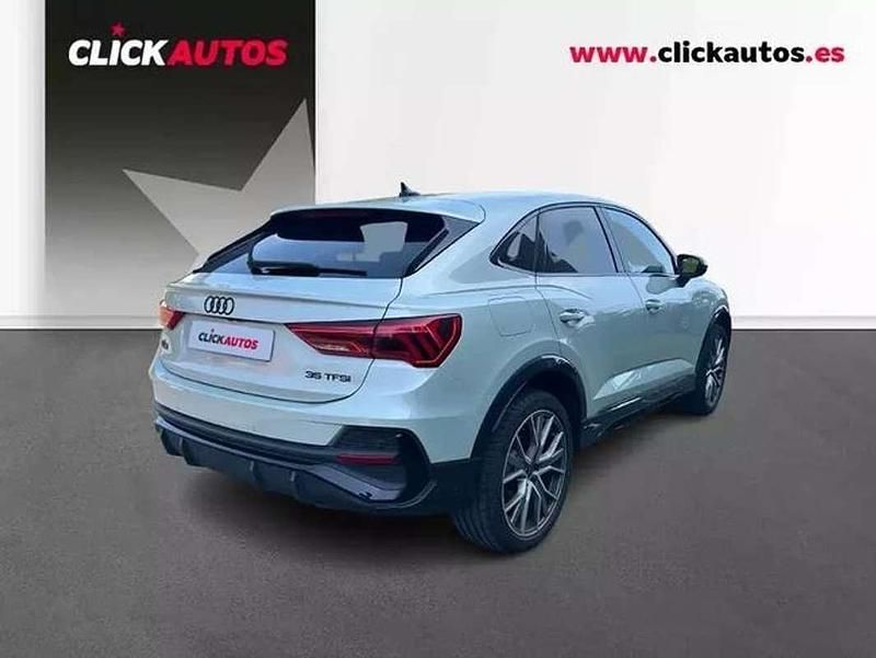 Usado Audi Q3 151 CV (111 kW) 2024 Plateado SUV