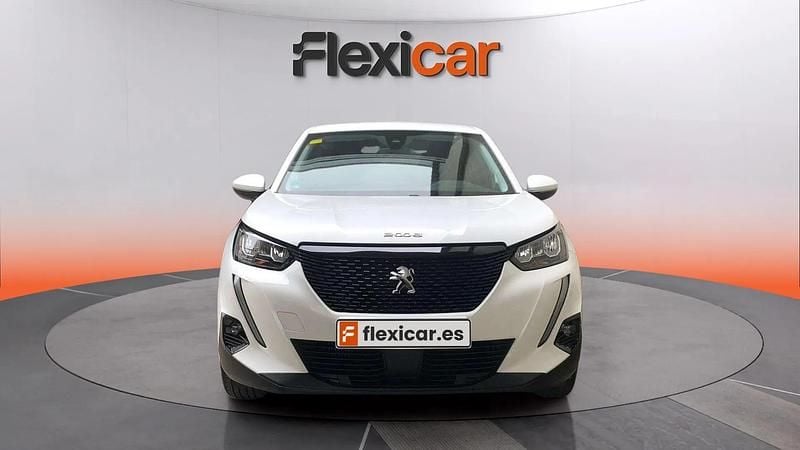 Usado Peugeot 2008 Active 101 CV (74 kW) 2020 Blanco SUV