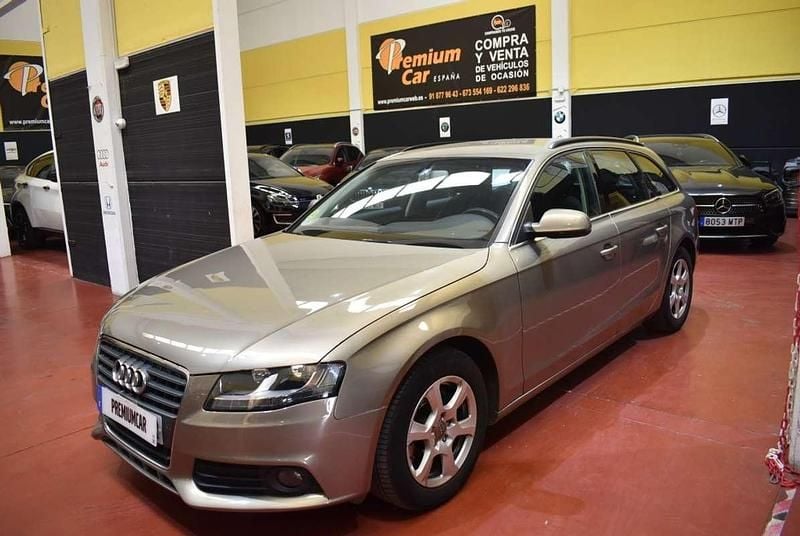 Usado Audi A4 143 CV (105 kW) 2009 Beige Familiar
