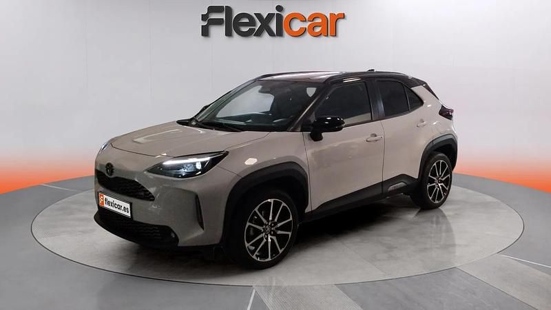 Usado Toyota Yaris Hybrid Sport 130 CV (95 kW) 2024 Blanco