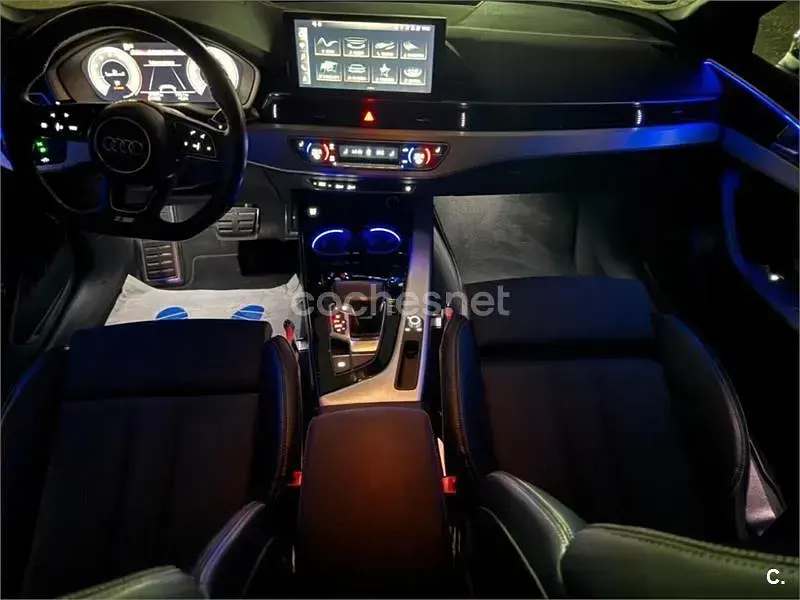 Usado Audi A5 Sportback 190 CV (139 kW) 2020 Gris / plata Utilitario