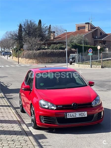 Usado VW Golf VI GTI 210 CV (154 kW) 2011 Rojo Utilitario