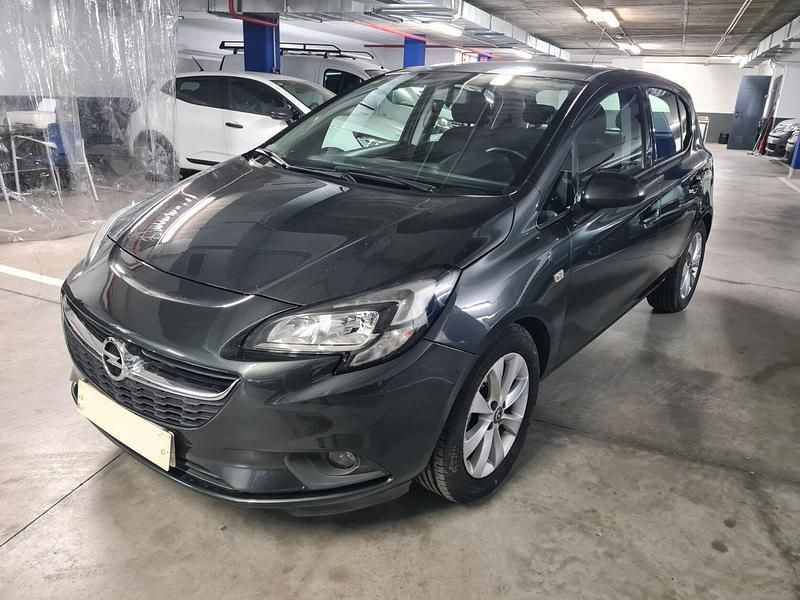 Usado Opel Corsa Selective 90 CV (66 kW) 2018 Gris / plata Utilitario