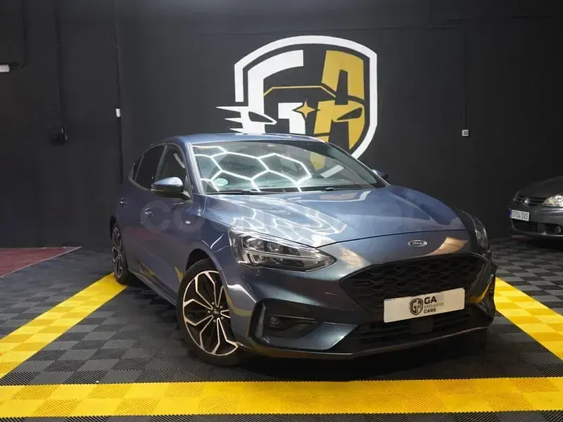 Usado Ford Focus ST-Line 125 CV (91 kW) 2019 Azul Berlina