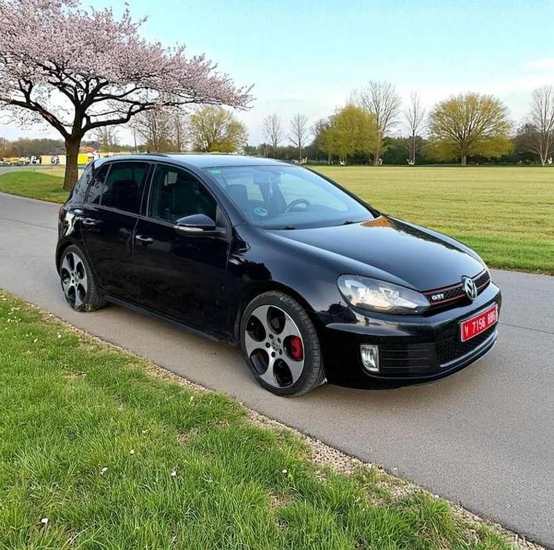 Negro Usado 2010 VW Golf VI GTI Utilitario | 11.999 € (Precio justo) - Imagen 1/4