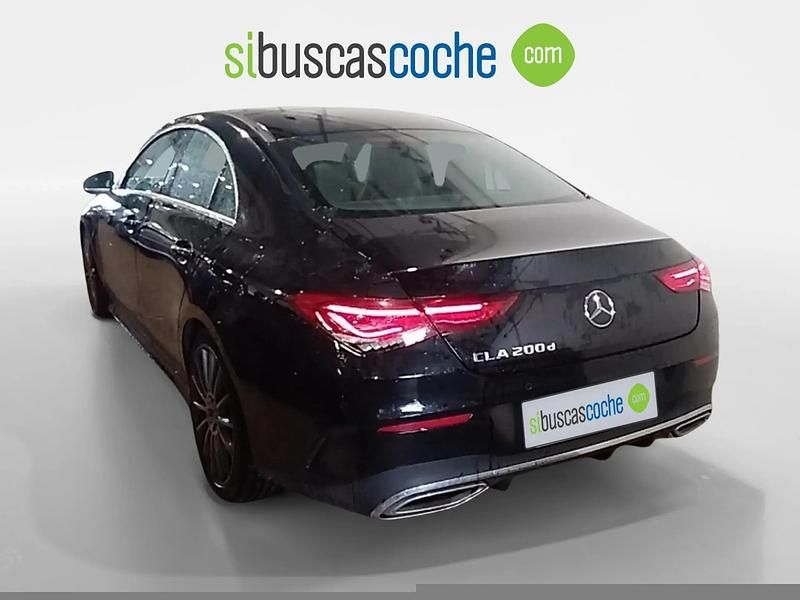 Usado Mercedes CLA200 150 CV (110 kW) 2022 Negro Berlina
