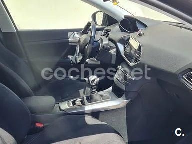 Usado Peugeot 308 Allure 115 CV (84 kW) 2014 Negro Berlina
