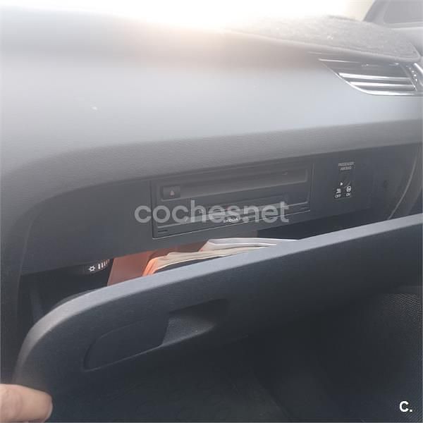 Gris / plata Usado 2014 Skoda Octavia Active Familiar | 6000 € (Precio justo) - Imagen 1/4