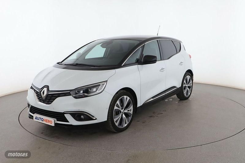 Usado Renault Scénic IV Intens 132 CV (97 kW) 2017 Blanco Monovolumen