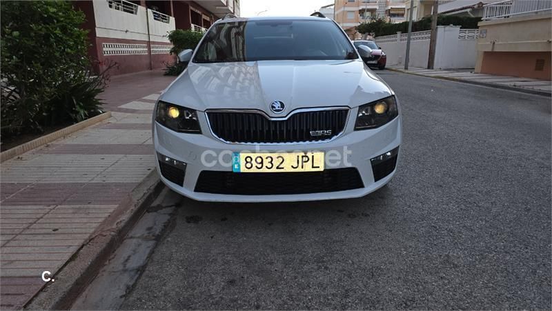 Blanco Usado 2016 Skoda Octavia RS Familiar | 9700 € (Super precio) - Imagen 1/4