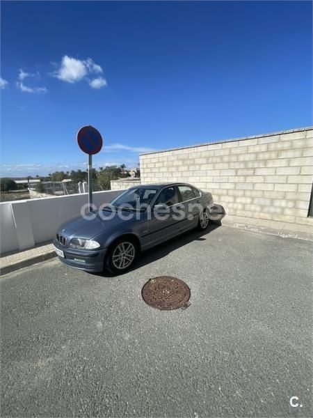 Käytetty BMW 320 170 HP (125 kW) 2001 Sininen Sedan