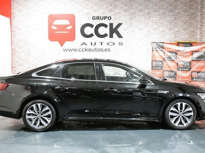 Usado Renault Talisman Zen 130 CV (95 kW) 2016 Negro Berlina