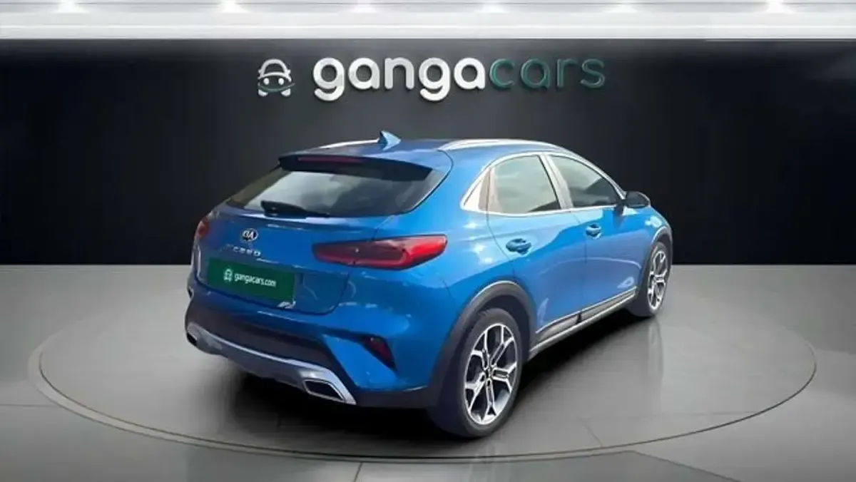Usado Kia XCeed 120 CV (88 kW) 2022 Azul SUV