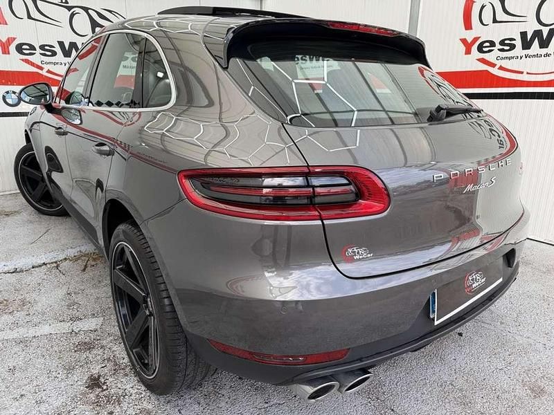 Käytetty Porsche Macan S 258 HP (189 kW) 2015 Harmaa Katumaasturi