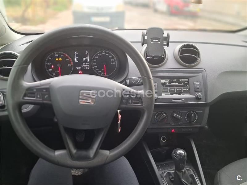 Usado Seat Ibiza ST Style 90 CV (66 kW) 2016 Blanco Familiar