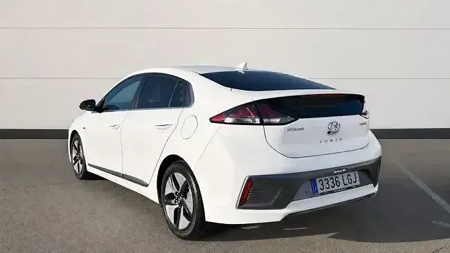Usado Hyundai Ioniq 141 CV (103 kW) 2020 Gris Utilitario