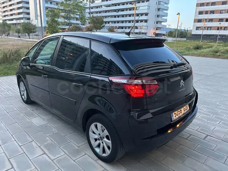 Usado Citroën C4 Picasso Exclusive 112 CV (82 kW) 2011 Negro Monovolumen