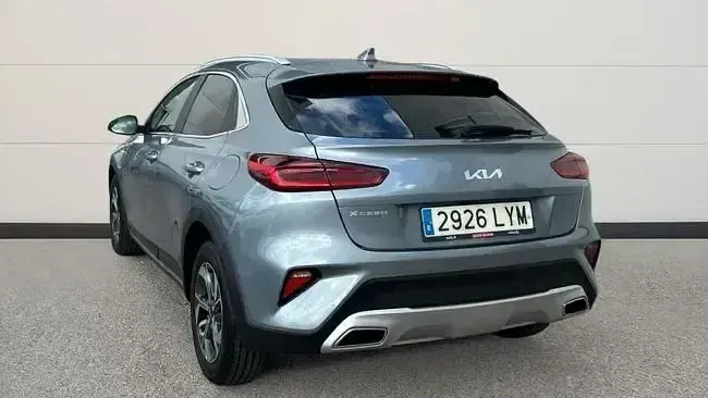 Usado Kia XCeed 160 CV (117 kW) 2022 Gris SUV