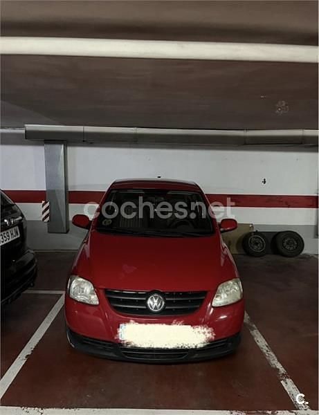 Rojo Usado 2005 VW Fox Utilitario | 2650 € - Imagen 1/4
