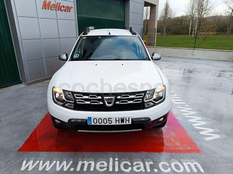 Usado Dacia Duster Lauréate 109 CV (80 kW) 2014 Blanco SUV