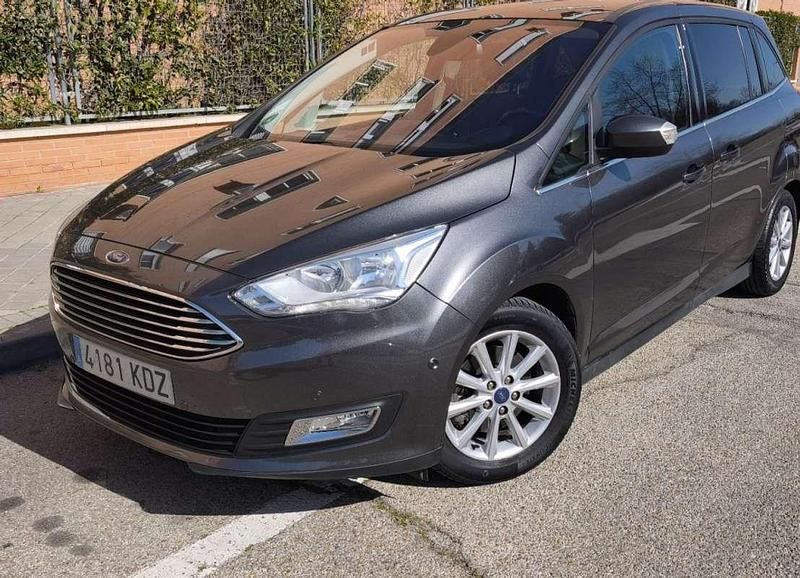 Usado Ford Grand C-Max Titanium 150 CV (110 kW) 2017 Gris Monovolumen