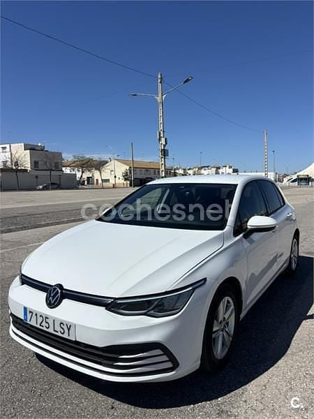 Usado VW Golf VIII 115 CV (84 kW) 2021 Blanco Berlina