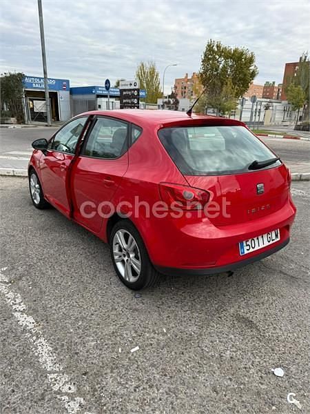 Usado Seat Ibiza Sport 105 CV (77 kW) 2009 Rojo Berlina