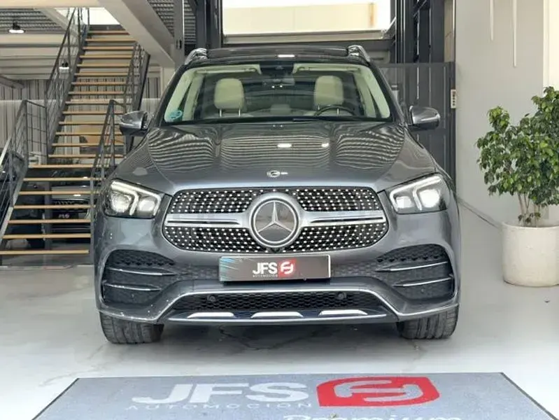 Usado Mercedes GLE300 245 CV (180 kW) 2021 Gris / plata SUV