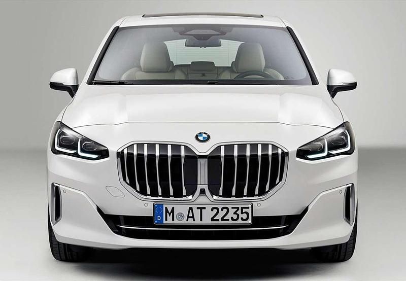 Usado BMW 218 Active Tourer Comfort Edition 136 CV (100 kW) 2022 Negro Monovolumen