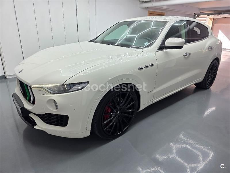 Usado Maserati Levante 430 CV (316 kW) 2018 Blanco SUV